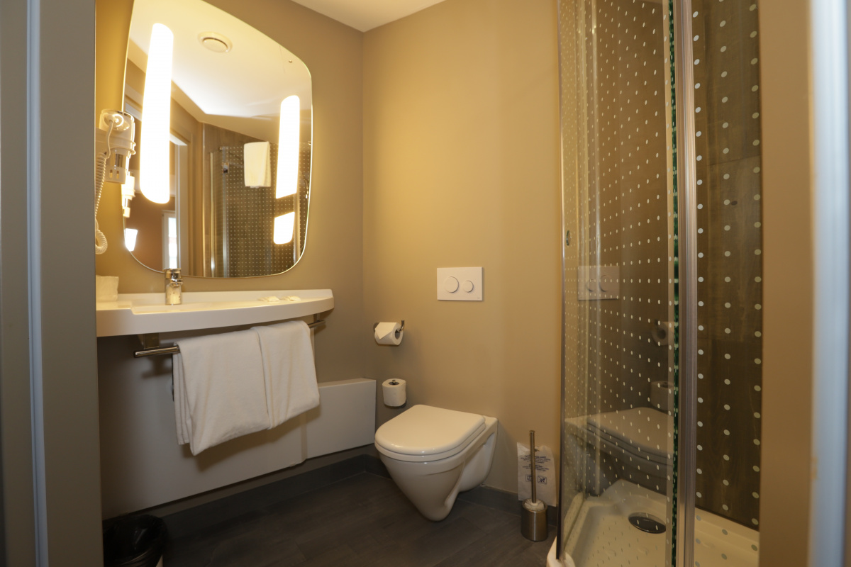 Стандарт двухспальная кровать