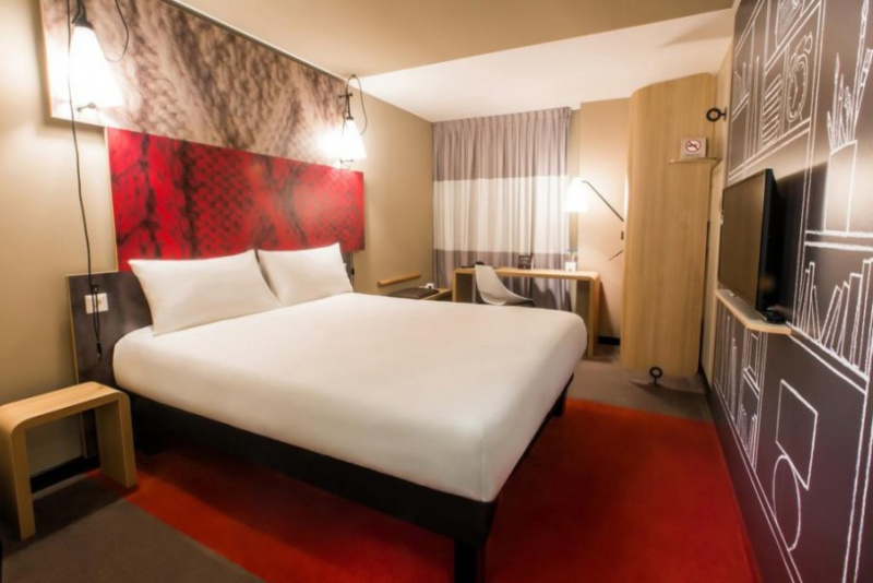 Стандарт с двуспальной кроватью